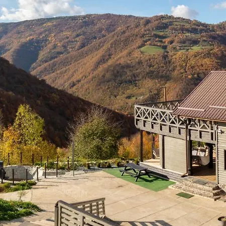 Amonte Mountain Lodge